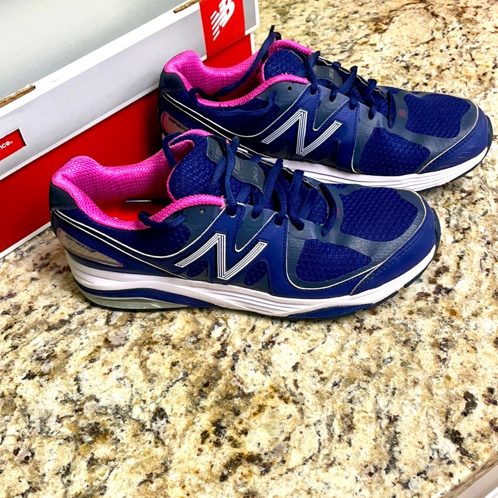 New Balance Running shoes size 9